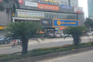 Toà nhà Dầu khí Quang Trung image