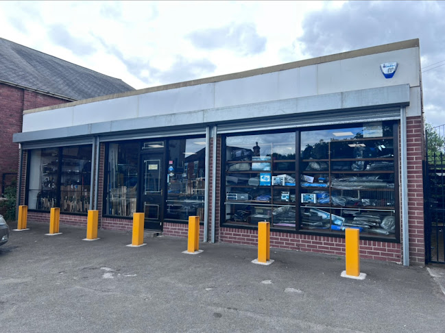 Pauls Fishing Tackle Centre - Doncaster