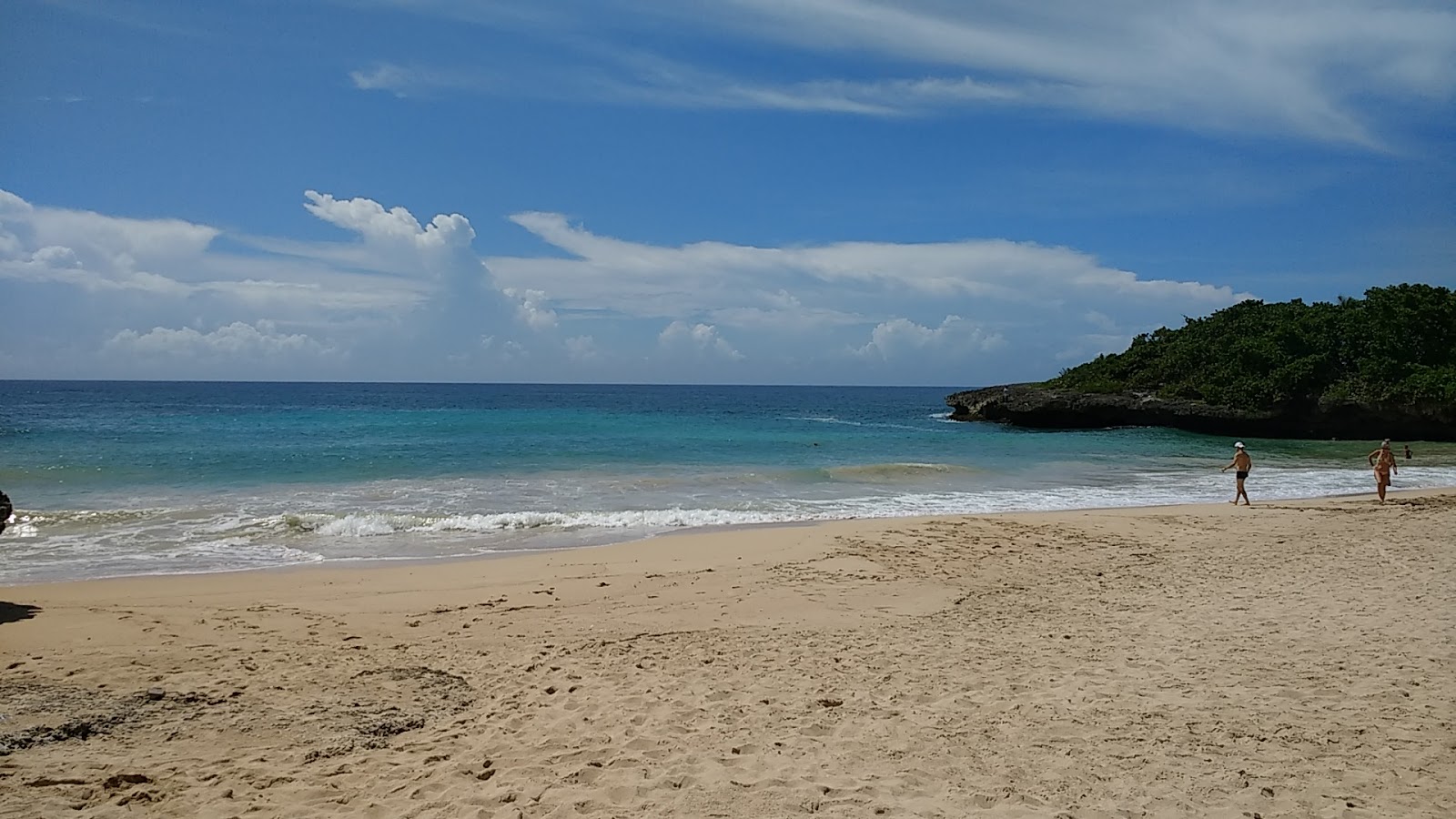 Photo of Caribbean beach with small bay