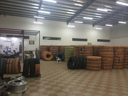 مجمع اجاء للتجارة للأطارت(كفرات) 