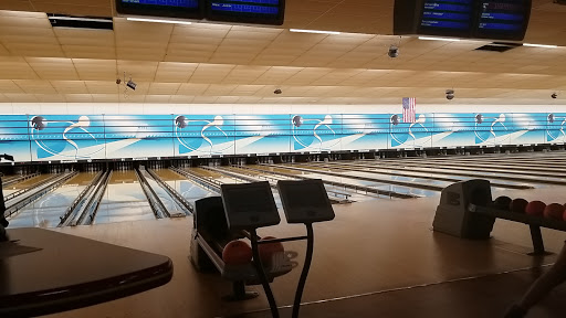 Bowling Supply Shop «Lodge Lanes», reviews and photos, 46255 S Interstate 94 Service Dr, Belleville, MI 48111, USA