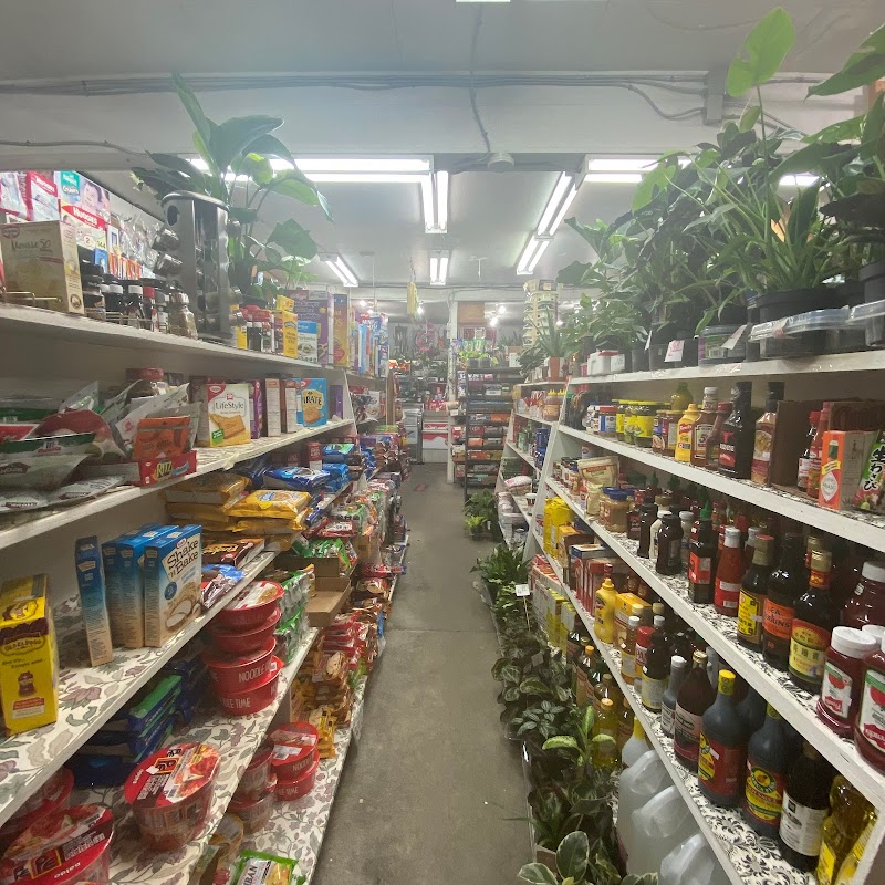 M & B Grocery and Flowers