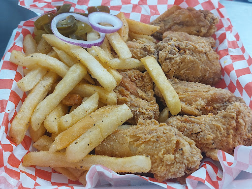 Big Boi's Chicken -N- Waffles