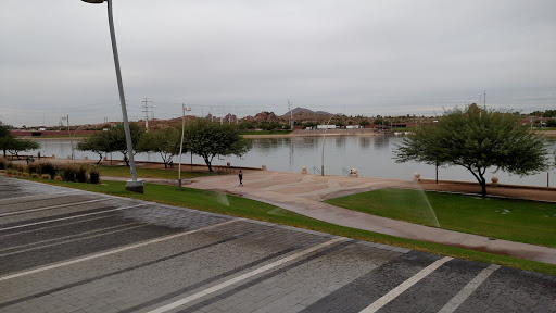 Business Center «State Farm Operations Bldg #2», reviews and photos