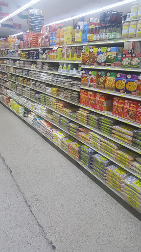 Grocery Store «Shop & Save», reviews and photos, 7241 Lemont Rd, Downers Grove, IL 60516, USA