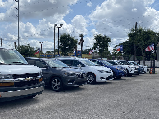 Used Car Dealer «BEST CAR FOR LESS», reviews and photos, 3410 Dunvale Rd, Houston, TX 77063, USA