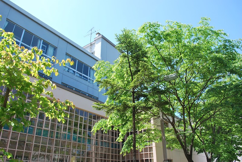 東奥学園高等学校