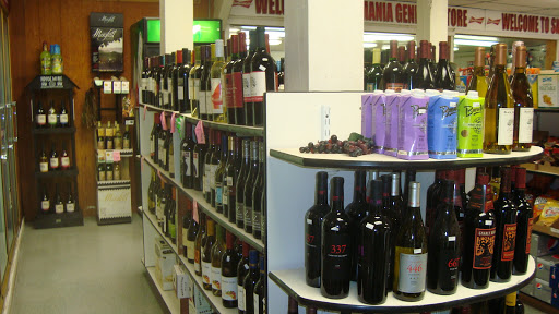 General Store «Skamania General Store & Beacon Rock Cafe», reviews and photos, 33001 WA-14, Stevenson, WA 98648, USA