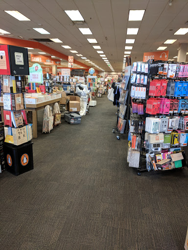 Used Book Store «2nd & Charles», reviews and photos, 6606 S Parker Rd, Aurora, CO 80016, USA