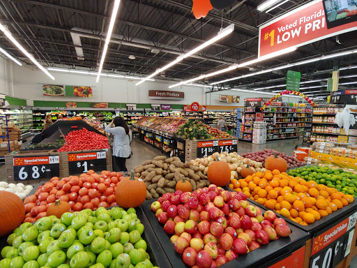 Supermarket «Walmart Neighborhood Market», reviews and photos, 11800 Hialeah Gardens Blvd, Hialeah Gardens, FL 33018, USA