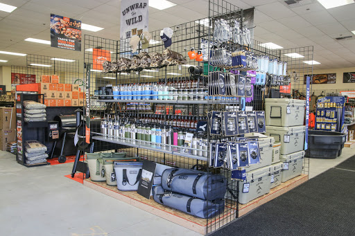 Sporting Goods Store «Pacific Flyway Supplies- Sporting Goods and Ammo», reviews and photos, 1690 N Lincoln St, Dixon, CA 95620, USA