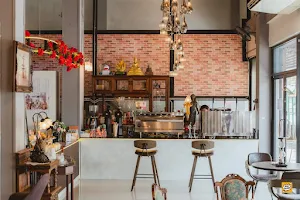 Fresco Coffee Cafe'&Work ร้านกาแฟ เฟรสโก ค๊อฟฟี่ คาเฟ่/เวิรค์ image