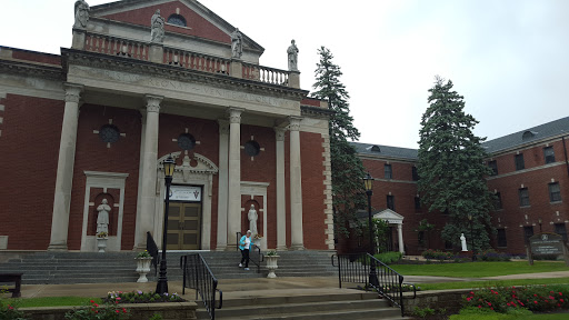 Gift Shop «Marytown Gift Shop», reviews and photos, 1600 W Park Ave, Libertyville, IL 60048, USA