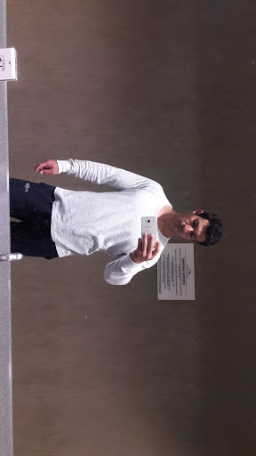 LA Fitness image