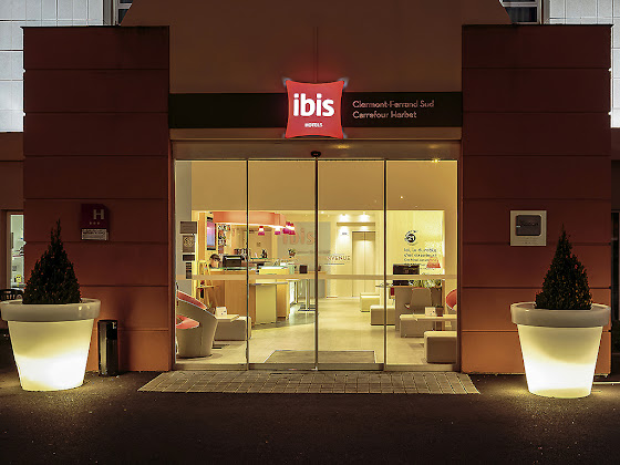 Extérieur hôtels ibis Clermont-Ferrand Sud Carrefour Herbet 63000 Clermont-Ferrand