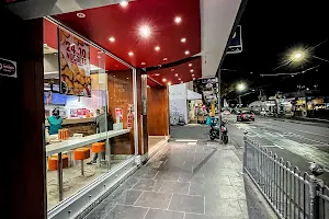 KFC Prahran image