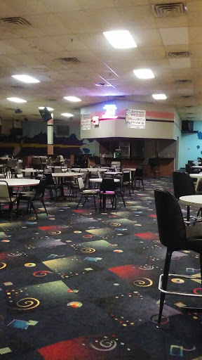 Bowling Alley «Westdale Bowling Center & Lazer Tag», reviews and photos, 2020 Scotty Dr, Cedar Rapids, IA 52404, USA