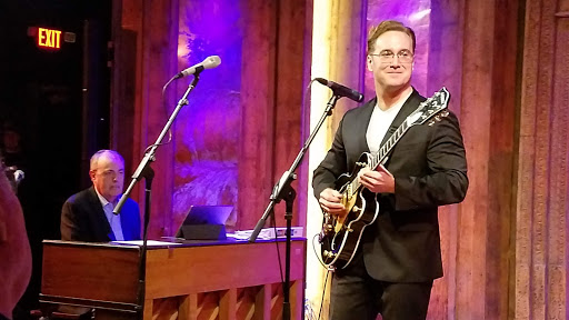 Live Music Venue «20 Front Street», reviews and photos, 20 Front St, Lake Orion, MI 48362, USA