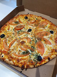 Plats et boissons du Pizzeria Le Kiosque à Pizzas Cornebarrieu - n°4
