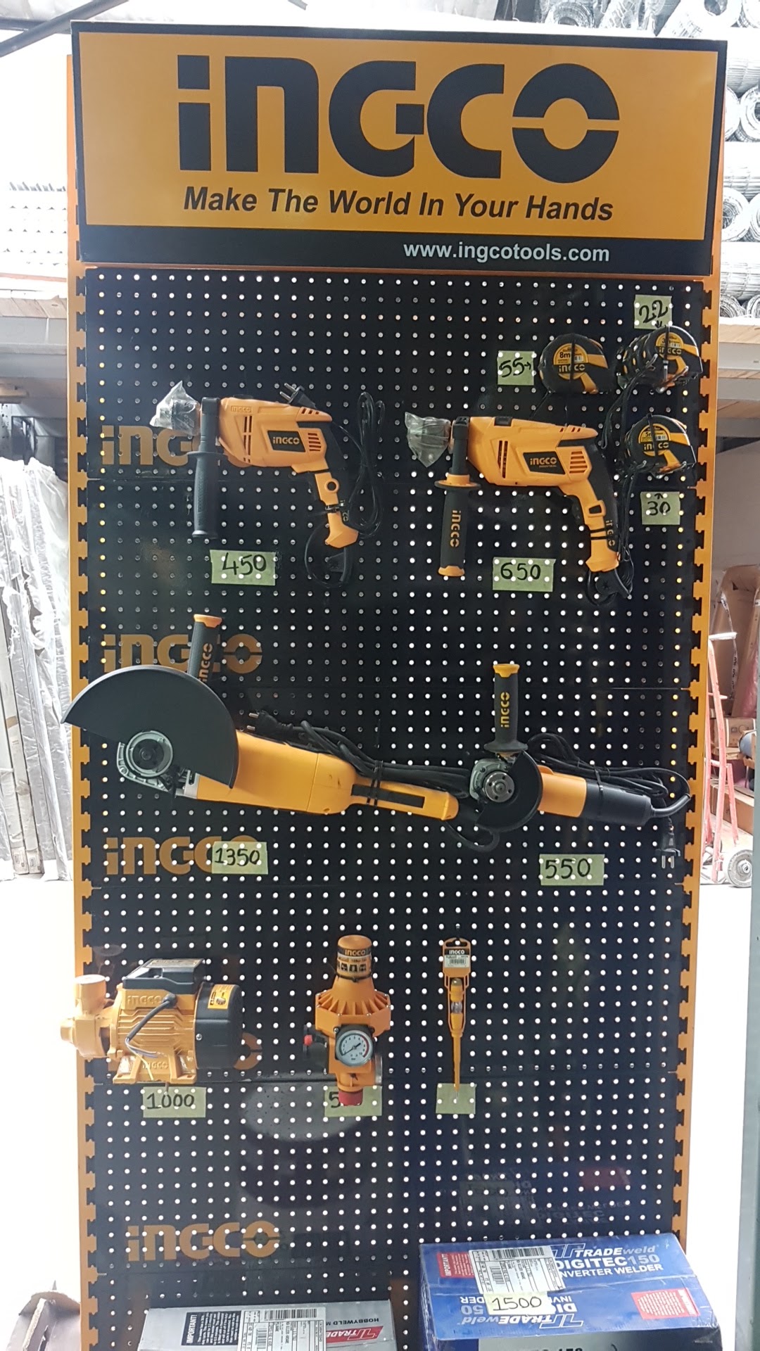 New Builders Hardware