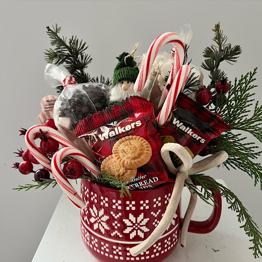 Florist «Fleur De Lis Florists», reviews and photos, 6588 Quinton Ln, Tujunga, CA 91042, USA