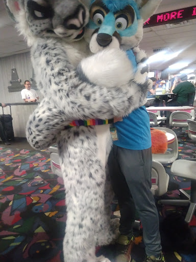 Bowling Alley «Country Lanes», reviews and photos, 30250 W Nine Mile Rd, Farmington Hills, MI 48336, USA