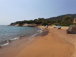 Paralia Ammoudi'in fotoğrafı birden fazla geniş koy ile birlikte