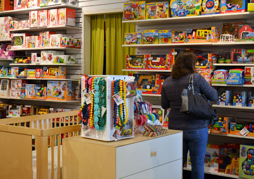 Baby Store «Magic Beans - Wellesley», reviews and photos, 200 Linden St, Wellesley, MA 02482, USA