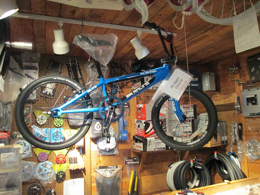 Bicycle Store «Wonder Lake Bicycle», reviews and photos, 4308 East Dr, Wonder Lake, IL 60097, USA