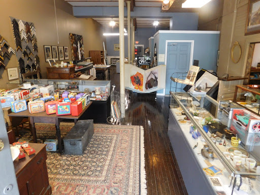 Eastown Frame & Antiques