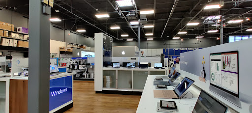Electronics Store «Best Buy», reviews and photos, 8301 3rd St N, Oakdale, MN 55128, USA
