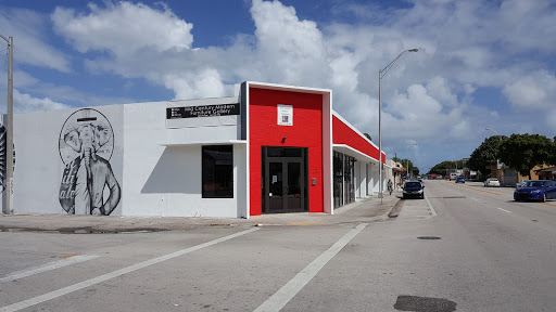 Deja Vu Decor Furniture and Gallery, 101 NE 54th St, Miami, FL 33137, USA, 