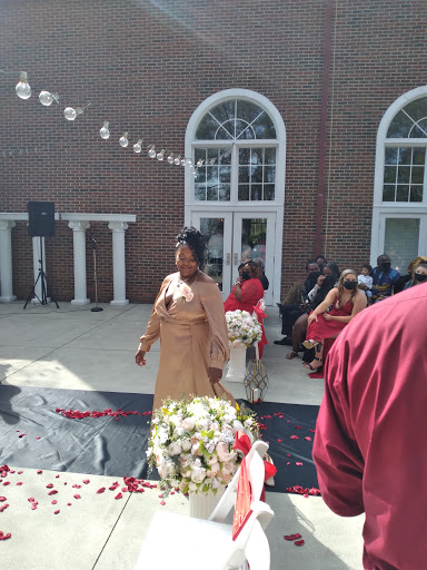 Caterer «Garden On Millbrook Catering», reviews and photos, 2400 E Millbrook Rd, Raleigh, NC 27604, USA