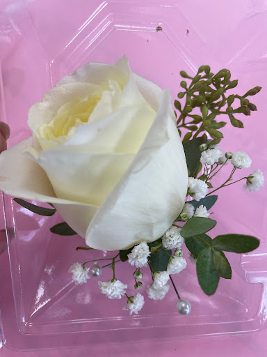 Florist «Flowerama Florist: Whitehall», reviews and photos, 4785 E Broad St, Whitehall, OH 43213, USA