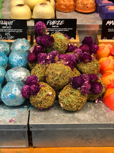 Cosmetics Store «LUSH», reviews and photos, 6121 West Pkwy, Plano, TX 75093, USA