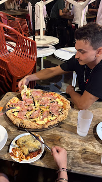 Pizza du Restaurant italien Le Comptoir d'Italie à Arles - n°10
