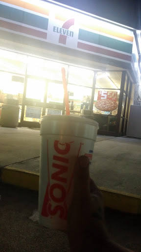 Convenience Store «7-Eleven», reviews and photos, 2135 Tamiami Trail E, Naples, FL 34112, USA