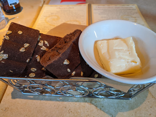 Restaurant «The Cheesecake Factory», reviews and photos, 3124 W Friendly Ave, Greensboro, NC 27408, USA