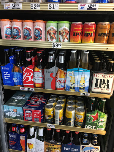 Convenience Store «Regis Convenience Store», reviews and photos, 5001 Lowell Blvd, Denver, CO 80221, USA