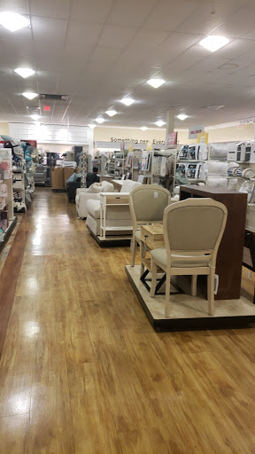 Department Store «HomeGoods», reviews and photos, 4201 Towne Center Dr, Louisville, KY 40241, USA
