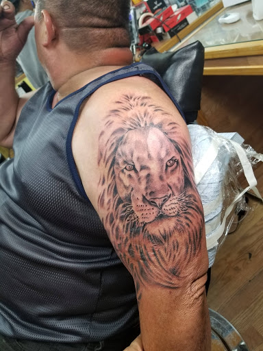 Tattoo Shop «My Tattoo Shop, Fort Lauderdale», reviews and photos, 900 W Sunrise Blvd, Fort Lauderdale, FL 33311, USA