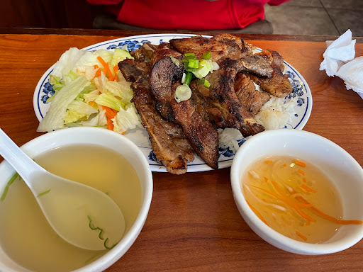 Pho Huynh Hiep 5 - Kevins Noodle House image