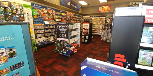 Video Game Store «GameStop», reviews and photos, 3855 Overland Ave, Culver City, CA 90232, USA