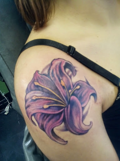 Explore cool family tattoo ideas, creative tattoo ideas in Cleveland, available at Red Lion Tattoo Cleveland