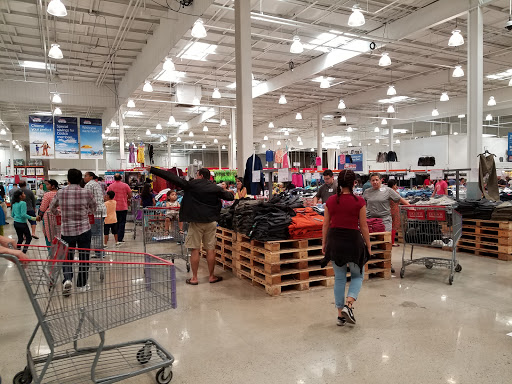 Warehouse store «Costco Wholesale», reviews and photos, 150 Lawrence Station Rd, Sunnyvale, CA 94086, USA