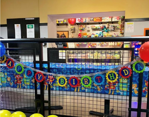 Bowling Alley «Four Seasons Bowling Center», reviews and photos, 322 SW Washington St, Hillsboro, OR 97123, USA