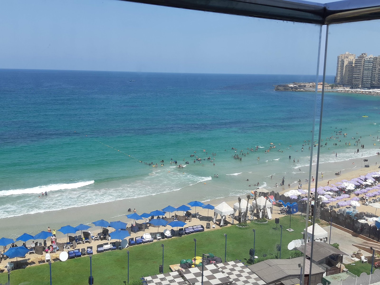 Φωτογραφία του Sidy Biser beach μερική επαναδιάταξη περιοχής