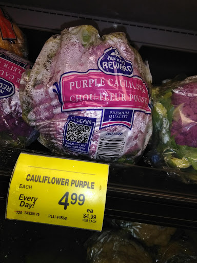 Grocery Store «Safeway», reviews and photos, 1550 N Pacific Hwy, Woodburn, OR 97071, USA