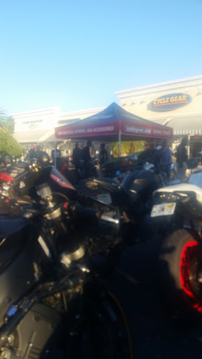 Motorcycle Parts Store «Cycle Gear», reviews and photos, 11702 Beach Blvd #105/106, Jacksonville, FL 32246, USA