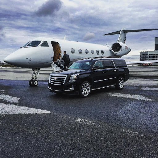 Charles Limousine, 3755 Avenue Jean-Béraud, Laval, QC H7T 2X2, Canada, 